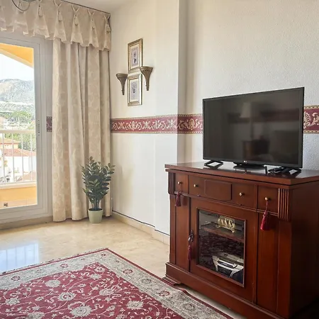 Beautiful With Sea Views! Apartamento Benalmádena